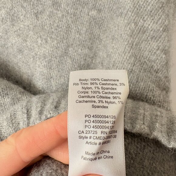 Aritzia The Group by Babaton Luxe Cashmere Hoodie Sweater Grey Size Small - Picture 9 of 9